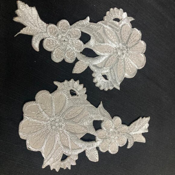 Kids Embroidery Patches Iron On Applique Floral Gray Silver Patches - Picture 1 of 7